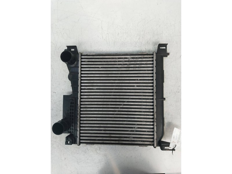 Recambio de intercooler para chrysler voyager (rg) 2.8 crd cat referencia OEM IAM 878004U  