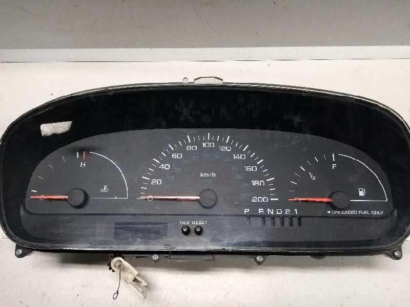 Recambio de cuadro instrumentos para chrysler voyager (gs) referencia OEM IAM TN2574102220 P04685628 S628 70113R