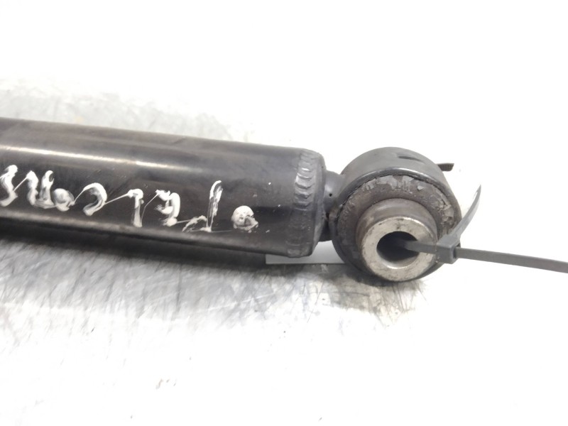 Recambio de amortiguador trasero para opel corsa d expression referencia OEM IAM 13398341  