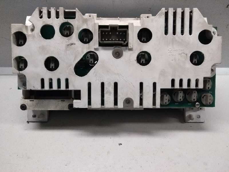 Recambio de cuadro instrumentos para chrysler voyager (es) 2.5 turbodiesel referencia OEM IAM   