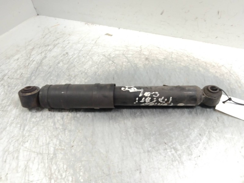 Recambio de amortiguador trasero para opel combo (corsa c) 1.7 16v cdti referencia OEM IAM   