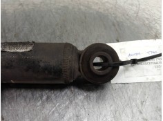 Recambio de amortiguador trasero para opel combo (corsa c) 1.7 16v cdti referencia OEM IAM    2