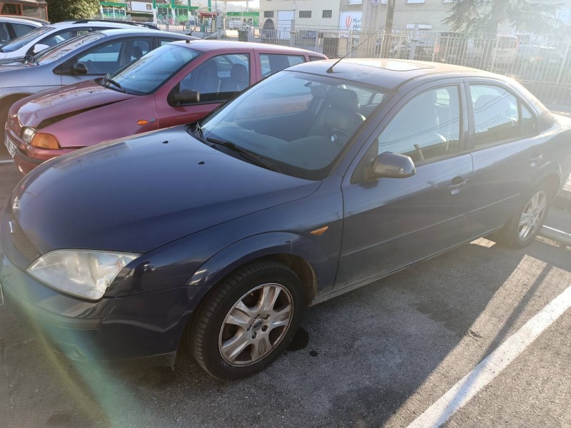 ford mondeo berlina (ge) del año 2001
