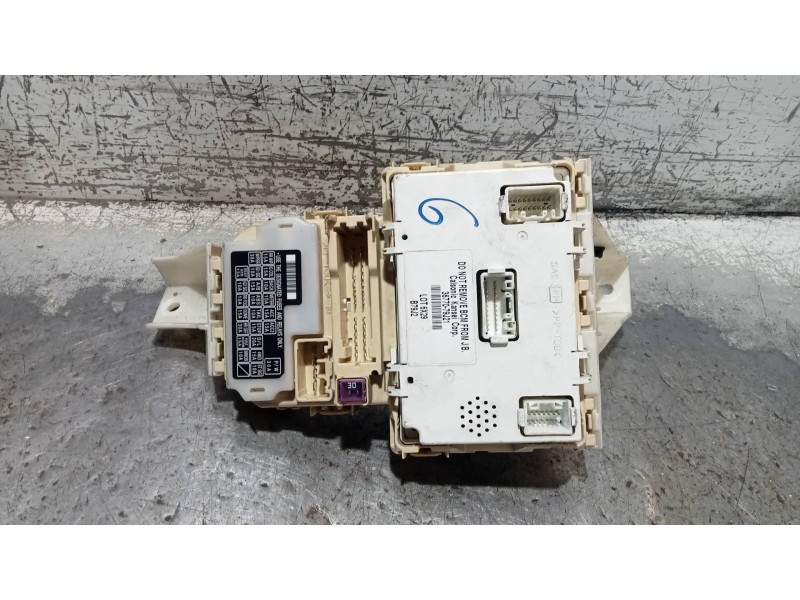 Recambio de caja reles / fusibles para fiat sedici (189) 1.9 8v multijet dynamic referencia OEM IAM 3677079J21  