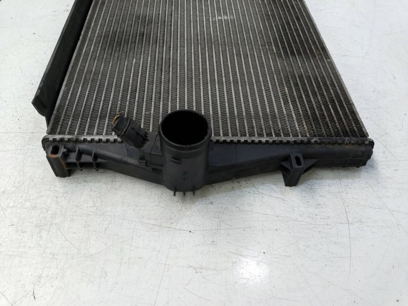 Recambio de intercooler para volvo xc70 d5 tracción total referencia OEM IAM   