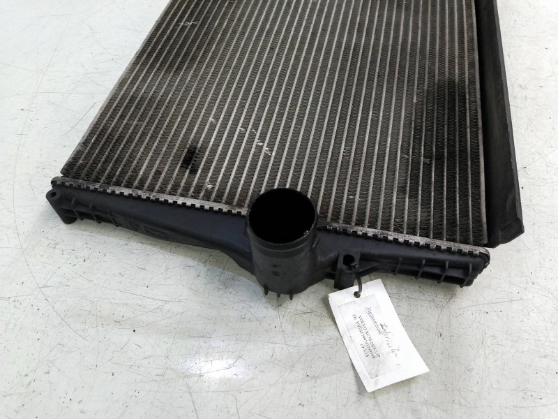 Recambio de intercooler para volvo xc70 d5 tracción total referencia OEM IAM   