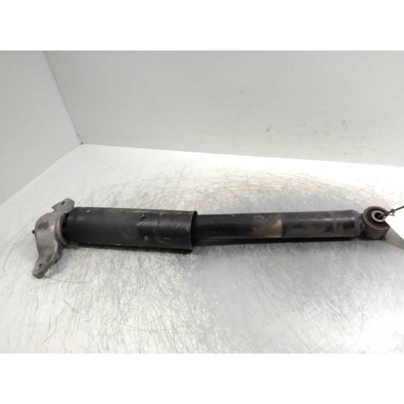 Recambio de amortiguador trasero para opel insignia berlina 2.0 16v cdti referencia OEM IAM   