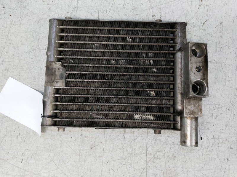 Recambio de radiador aceite para audi a6 berlina (4b2) 2.5 v6 24v tdi referencia OEM IAM 4B0137021C   Recambio de radiador aceite para audi a6 berlina (4b2) 2.5 v6 24v tdi referencia OEM IAM 4B0137021C