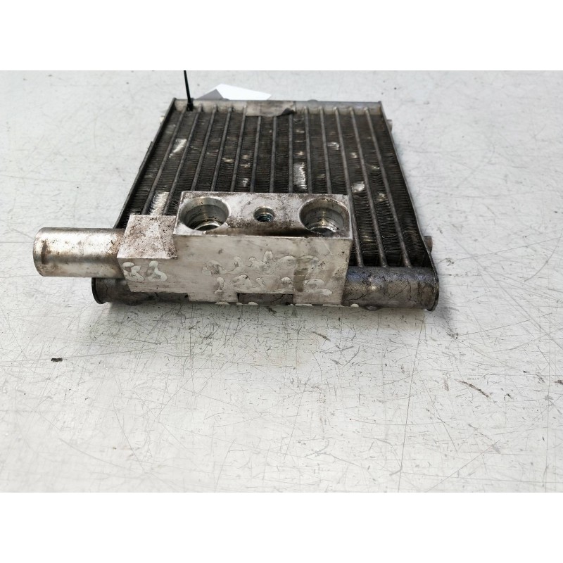 Recambio de radiador aceite para audi a6 berlina (4b2) 2.5 v6 24v tdi referencia OEM IAM 4B0137021C  
