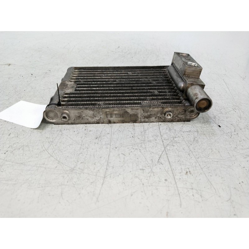 Recambio de radiador aceite para audi a6 berlina (4b2) 2.5 v6 24v tdi referencia OEM IAM 4B0137021C   Recambio de radiador aceite para audi a6 berlina (4b2) 2.5 v6 24v tdi referencia OEM IAM 4B0137021C