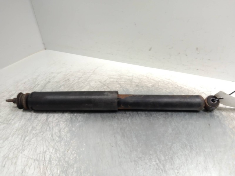 Recambio de amortiguador trasero para opel kadett e 1.8 referencia OEM IAM   