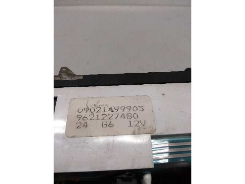 Recambio de cuadro instrumentos para citroen berlingo 1.9 diesel referencia OEM IAM 9621227380 9621227480 09021499903 Recambio de cuadro instrumentos para citroen berlingo 1.9 diesel referencia OEM IAM 9621227380 9621227480 09021499903