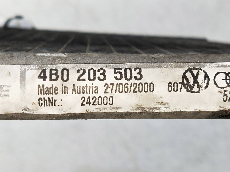 Recambio de radiador aceite para audi a6 berlina (4b2) 2.4 (121kw) referencia OEM IAM 4B0203503  