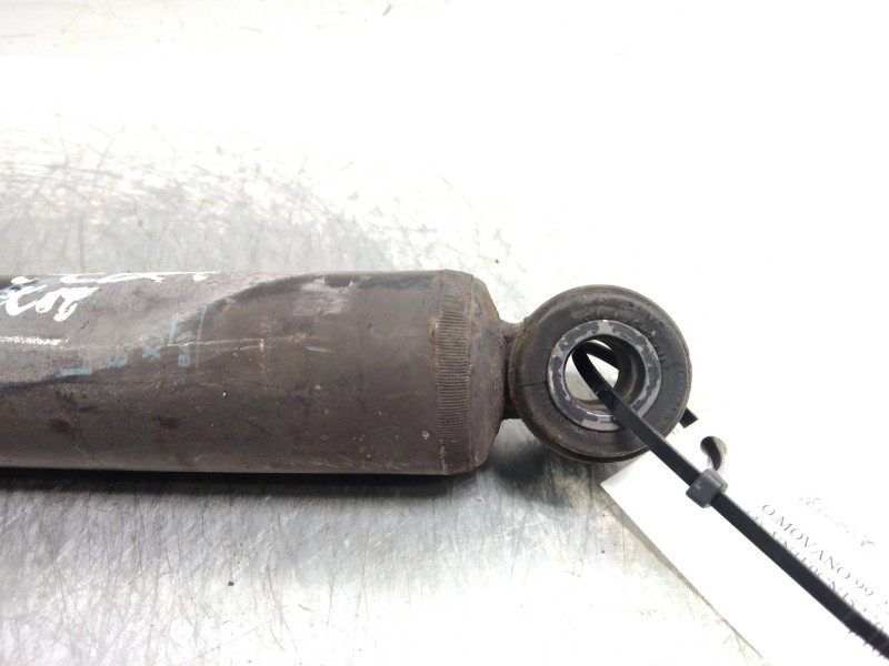 Recambio de amortiguador trasero para opel movano 2.2 dti referencia OEM IAM    Recambio de amortiguador trasero para opel movano 2.2 dti referencia OEM IAM