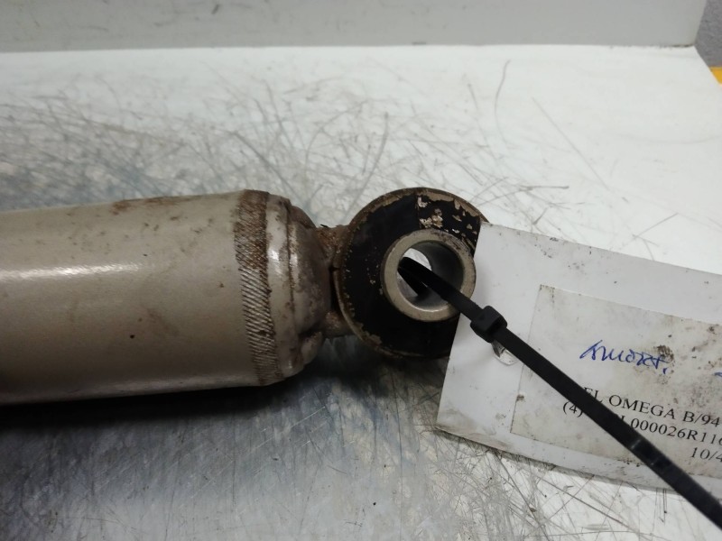 Recambio de amortiguador trasero para opel omega b 2.5 v6 cat (l80) referencia OEM IAM   
