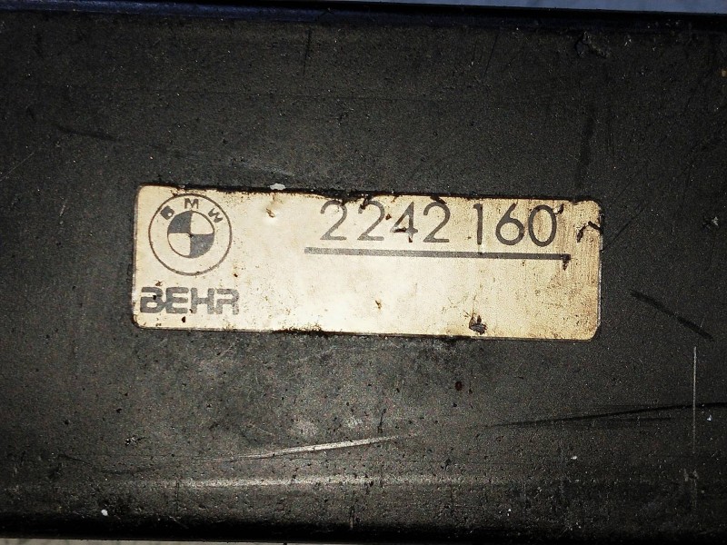 Recambio de radiador aceite para bmw serie 5 berlina (e34) 524td referencia OEM IAM 2242160   Recambio de radiador aceite para bmw serie 5 berlina (e34) 524td referencia OEM IAM 2242160