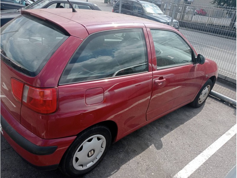 seat ibiza (6k1) del año 2001