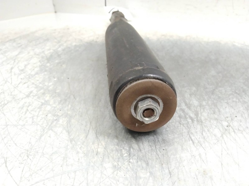 Recambio de amortiguador trasero para opel tigra twin top 1.4 16v referencia OEM IAM   