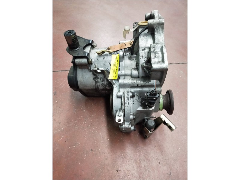 Recambio de caja cambios para volkswagen polo berlina (6n1) 1.6 referencia OEM IAM 48CWV 25104 067914 