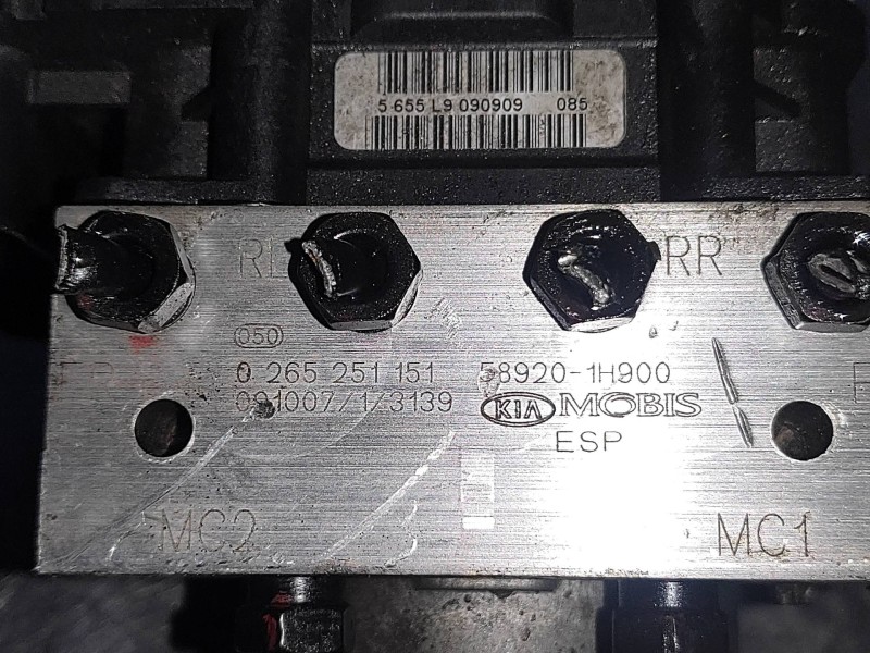 Recambio de abs para kia cee´d sporty wagon active referencia OEM IAM 0265251151 589201H900 0265951423