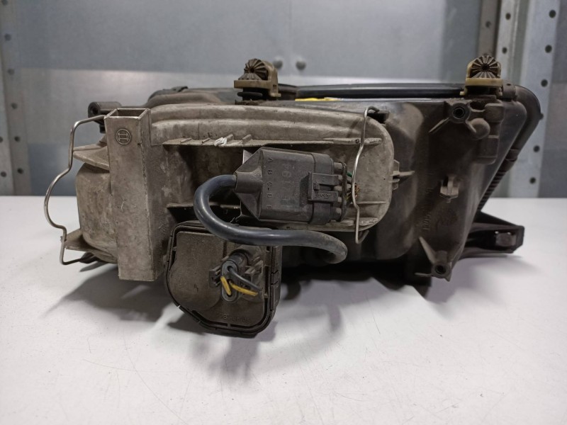 Recambio de faro izquierdo para alfa romeo 155 1.8 cat referencia OEM IAM   