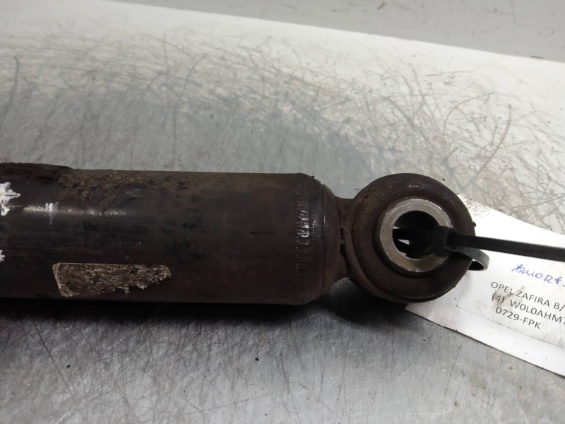 Recambio de amortiguador trasero para opel zafira b 1.8 16v referencia OEM IAM   