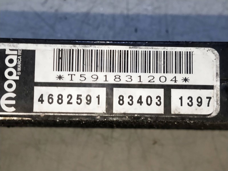 Recambio de radiador aceite para chrysler town contry 3.8 referencia OEM IAM 4682591  