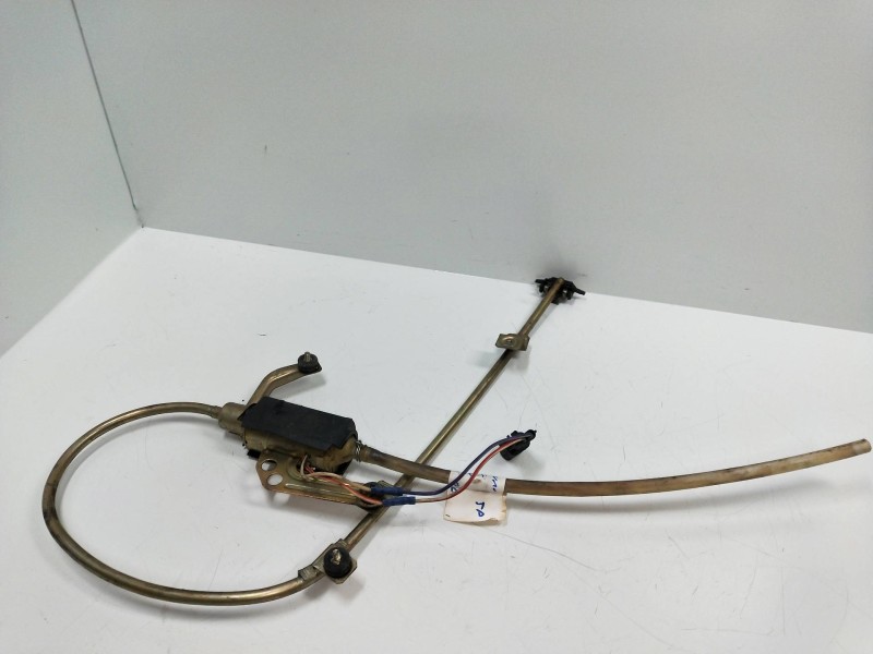 Recambio de elevalunas delantero derecho para fiat uno (146) referencia OEM IAM   5P Recambio de elevalunas delantero derecho para fiat uno (146) referencia OEM IAM   5P