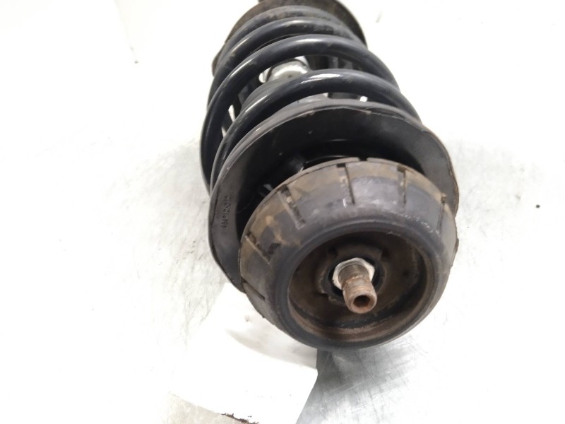 Recambio de amortiguador delantero derecho para peugeot 107 básico referencia OEM IAM   