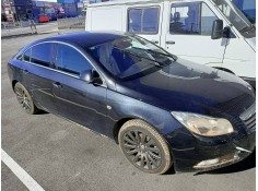 opel insignia berlina del año 2010