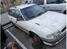 opel astra f caravan del año 1996