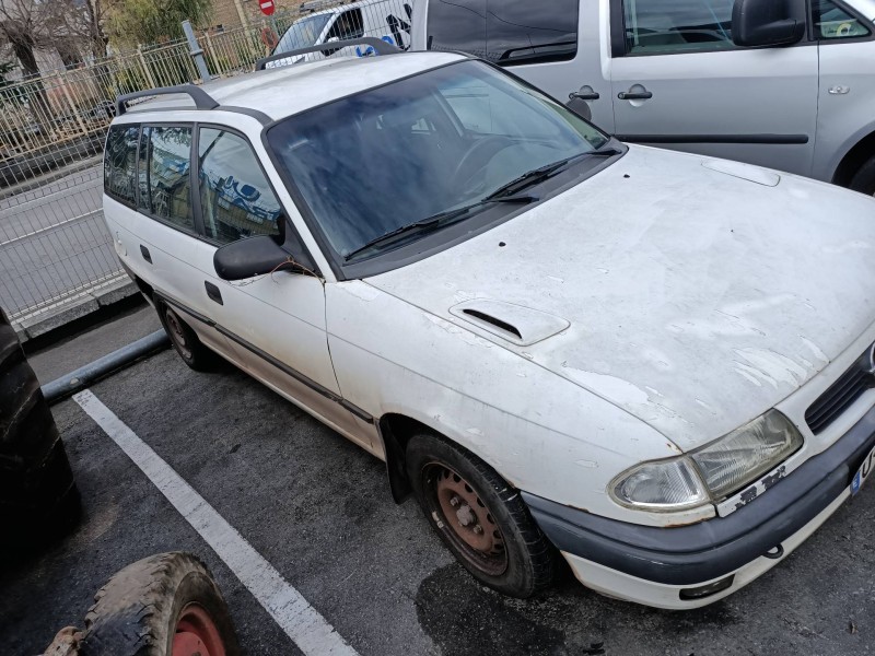 opel astra f caravan del año 1996