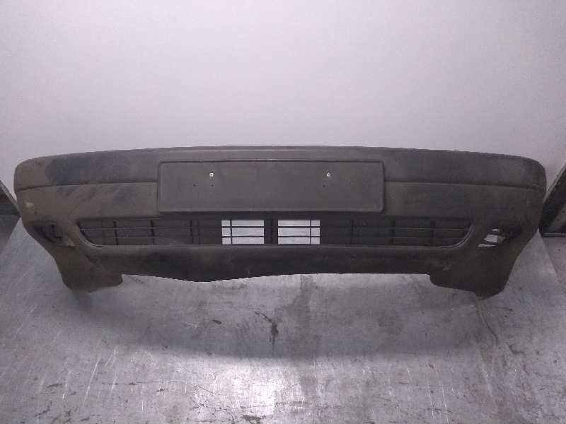 Recambio de paragolpes delantero para audi 80 (811/813) referencia OEM IAM   