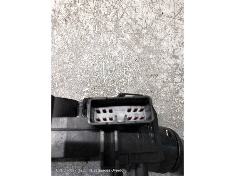 Recambio de mando luces para hyundai i20 1.4 crdi cat referencia OEM IAM 934101J200  