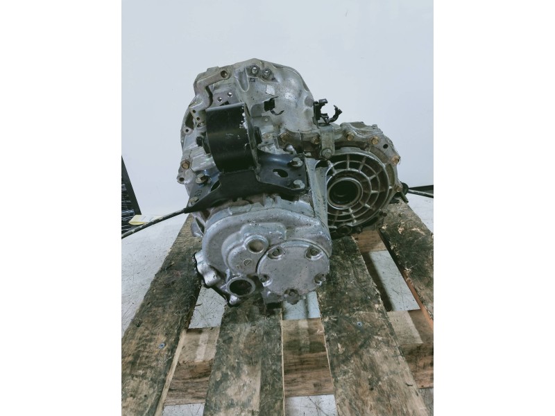 Recambio de caja cambios para nissan primera berlina (p12) acenta referencia OEM IAM   5V