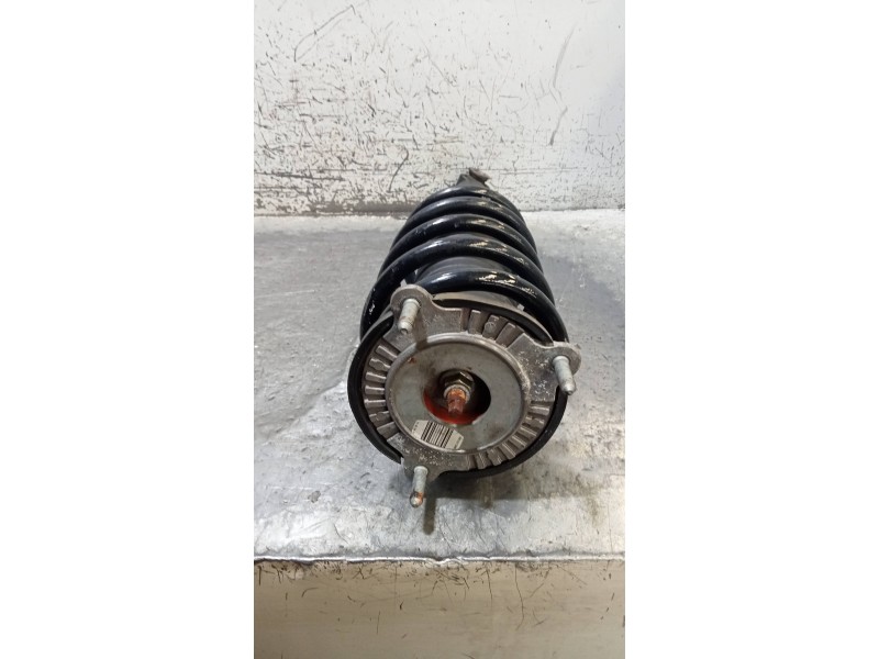 Recambio de amortiguador delantero derecho para peugeot 407 sw st sport pack referencia OEM IAM   