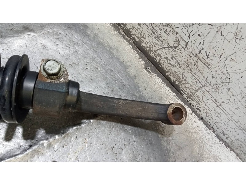 Recambio de amortiguador delantero derecho para ssangyong actyon 200 xdi referencia OEM IAM   