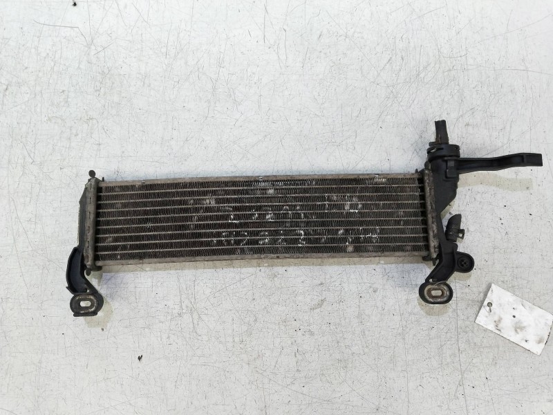 Recambio de radiador aceite para mercedes clase c (w202) berlina 220 cdi (202.133) referencia OEM IAM A2025006903  