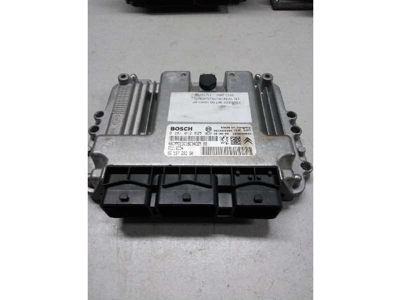 Recambio de centralita motor uce para peugeot 407 st confort referencia OEM IAM 0281012625 9659728280 EDC16C34