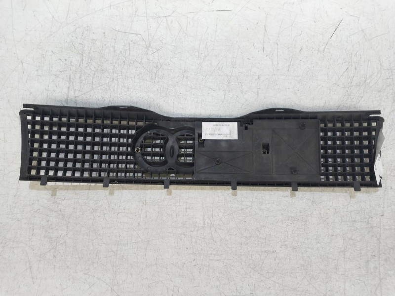 Recambio de rejilla delantera para audi 80/90 (893) referencia OEM IAM   