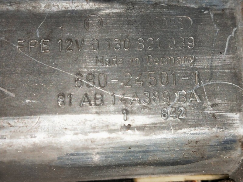 Recambio de elevalunas delantero izquierdo para ford escort cabrio referencia OEM IAM 81AB14A389BA 680245011 3P