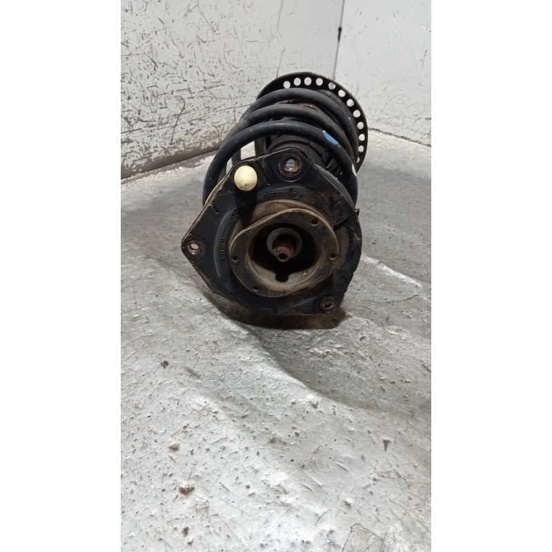 Recambio de amortiguador delantero izquierdo para renault megane ii berlina 3p luxe dynamique referencia OEM IAM 8200335187 0306