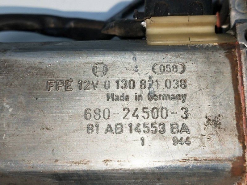 Recambio de elevalunas delantero derecho para ford orion referencia OEM IAM 81AB14553BA 680245003 4P