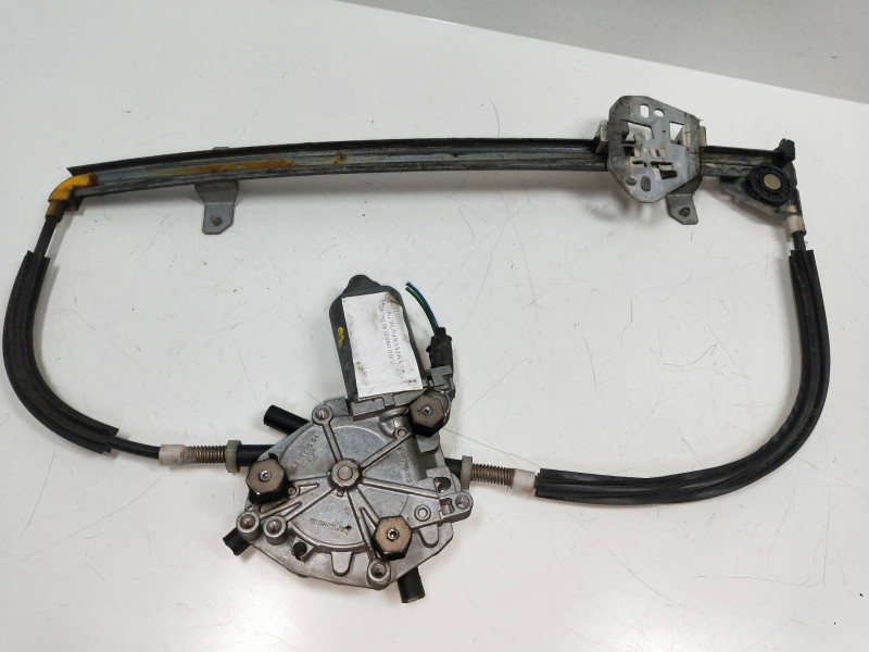 Recambio de elevalunas delantero derecho para ford orion 1.6 cat referencia OEM IAM 91AB14553AB 680186077000 4P