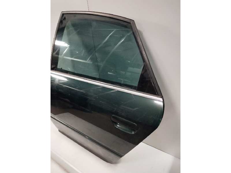 Recambio de puerta trasera izquierda para audi a6 berlina (4b2) 2.5 v6 24v tdi referencia OEM IAM   