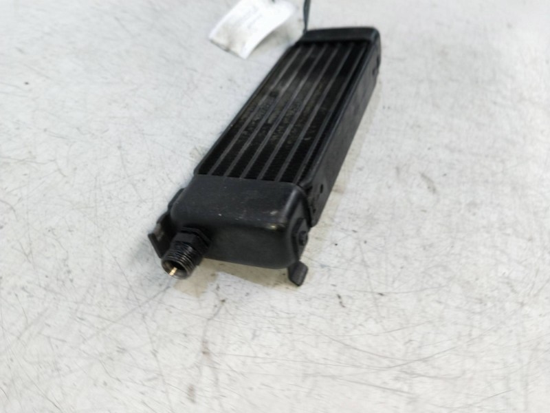 Recambio de radiador aceite para opel astra g berlina 1.7 turbodiesel cat (x 17 dtl / 2h8) referencia OEM IAM 09129354  