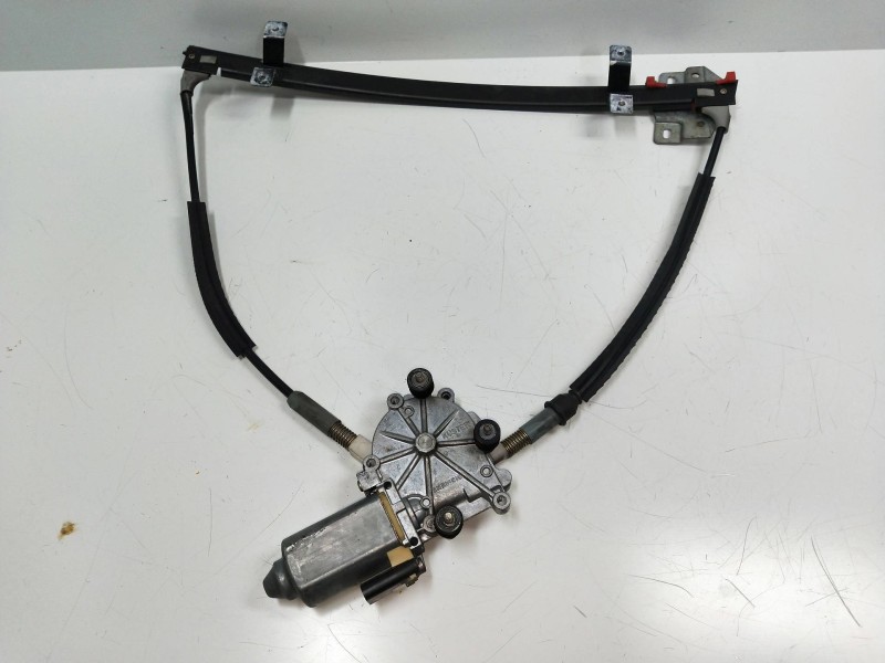 Recambio de elevalunas delantero izquierdo para ford fiesta berl./courier 1.8 referencia OEM IAM   3P