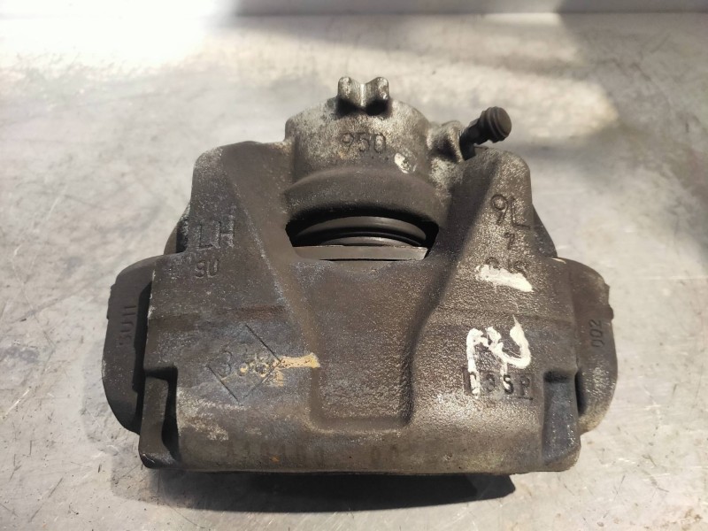 Recambio de pinza freno delantera izquierda para renault megane iii berlina 5 p style referencia OEM IAM   