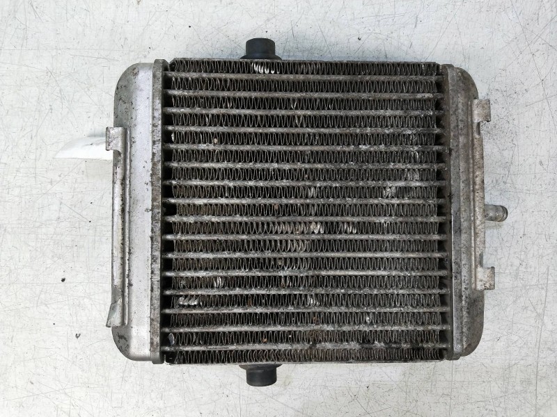 Recambio de radiador aceite para opel omega b 2.5 turbodiesel (x 25 td / u 25 td / l93) referencia OEM IAM 090448565 2330120001  Recambio de radiador aceite para opel omega b 2.5 turbodiesel (x 25 td / u 25 td / l93) referencia OEM IAM 090448565 2330120001