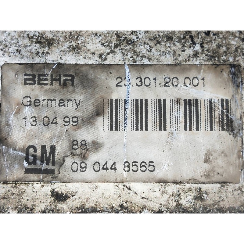 Recambio de radiador aceite para opel omega b 2.5 turbodiesel (x 25 td / u 25 td / l93) referencia OEM IAM 090448565 2330120001  Recambio de radiador aceite para opel omega b 2.5 turbodiesel (x 25 td / u 25 td / l93) referencia OEM IAM 090448565 2330120001